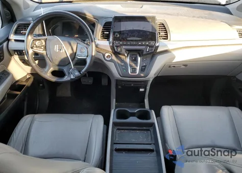 2019 Honda Odyssey Touring из США, поврежденный, VIN 5FNRL6H82KB069479